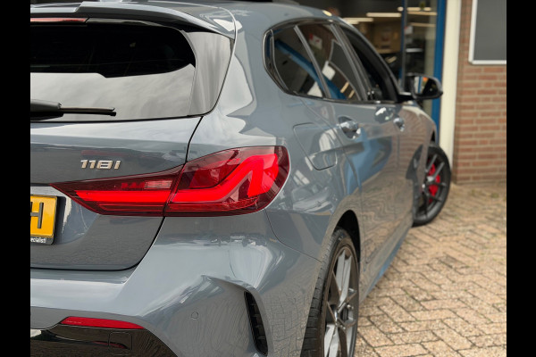 BMW 1-serie 118i M-Sport 2024 AUT NAVI DAK CLIMA NAP 1e Eig!