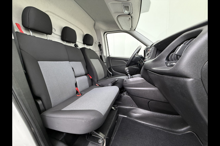 Fiat Doblò Cargo 1.6JTD 101PK 3-Persoons Airco Euro 6 S Betonplex Vloer Wandbetimmering Schuifdeur Dealeronderhouden Origineel Nederlandse Auto