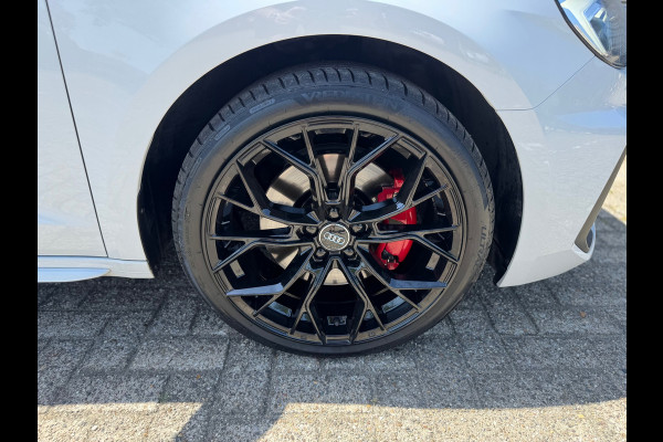 Audi A1 SPORTBACK 40 TFSI S Line edition one