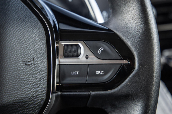 Peugeot 2008 1.2 PureTech Active AUTOMAAT / CRUISE CONTROLE / CARPLAY / DEALER ONDERHOUDEN