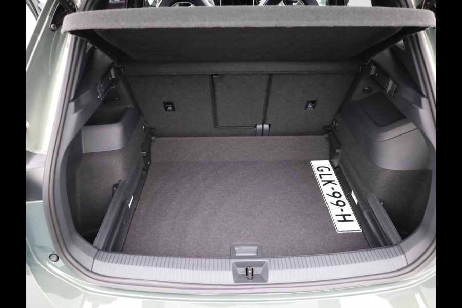 Volkswagen Tiguan 1.5 eTSI R-Line Business | Trekhaak wegkl. | Panodak | 360 Camera | IQ Light | Elk. A-klep | Prijs Rijklaar!!