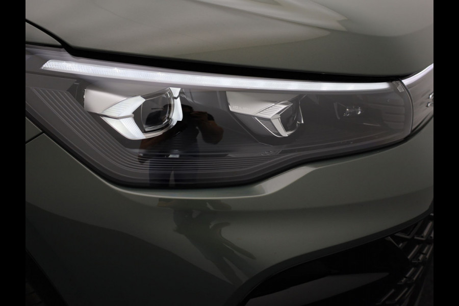 Volkswagen Tiguan 1.5 eTSI R-Line Business | Trekhaak wegkl. | Panodak | 360 Camera | IQ Light | Elk. A-klep | Prijs Rijklaar!!