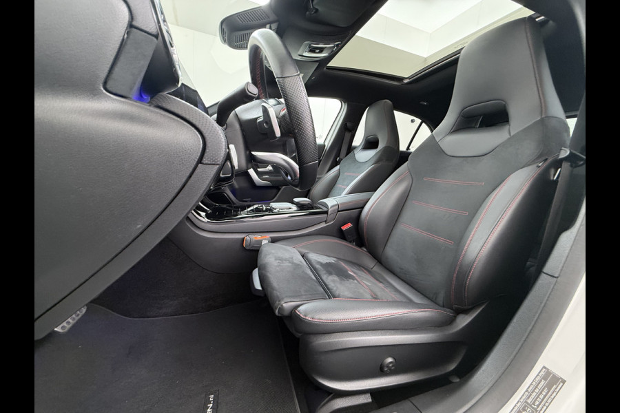 Mercedes-Benz A-Klasse 250 AMG line | Pano Memory Multibeam Distronic