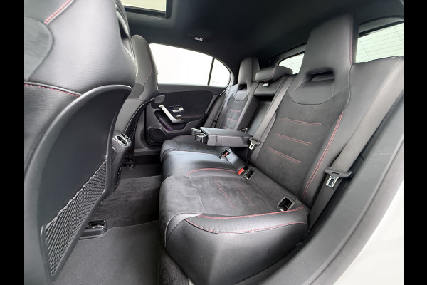 Mercedes-Benz A-Klasse 250 AMG line | Pano Memory Multibeam Distronic