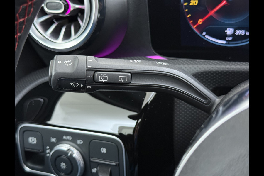 Mercedes-Benz A-Klasse 250 AMG line | Pano Memory Multibeam Distronic