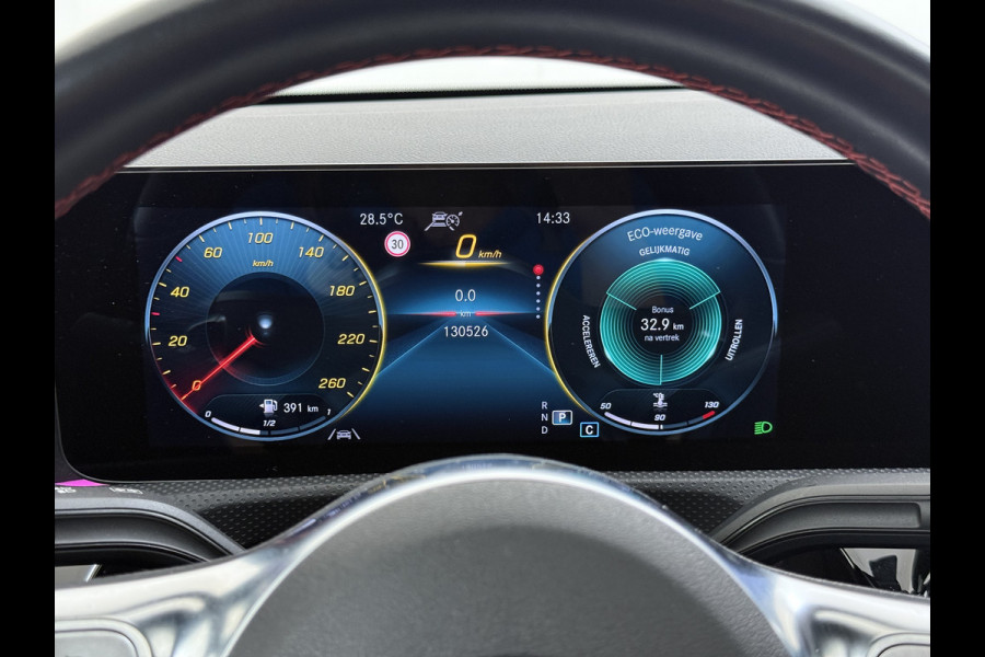 Mercedes-Benz A-Klasse 250 AMG line | Pano Memory Multibeam Distronic