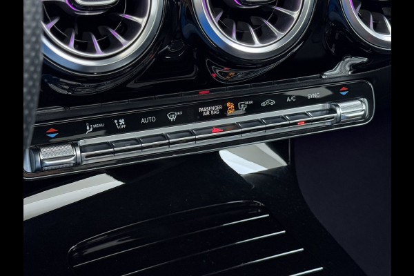 Mercedes-Benz A-Klasse 250 AMG line | Pano Memory Multibeam Distronic