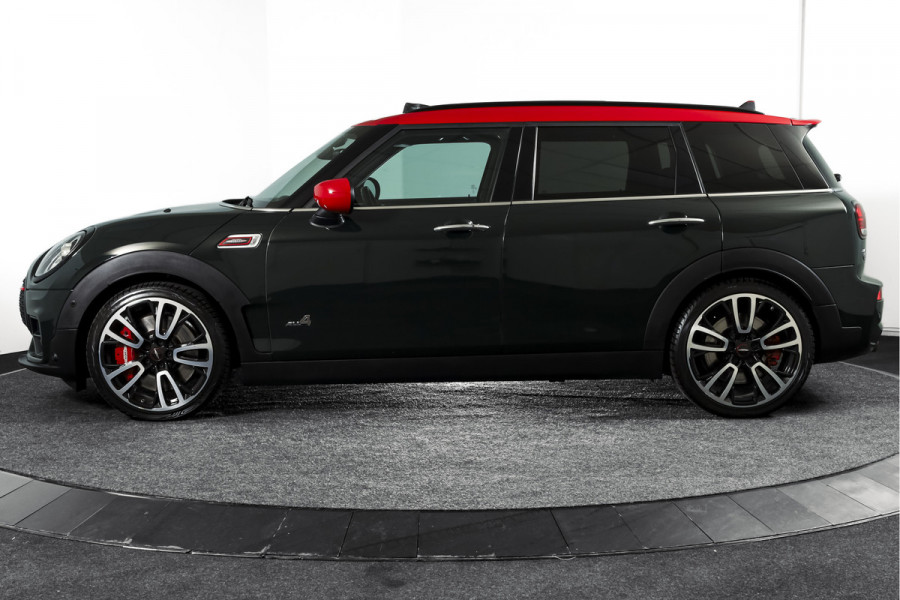 MINI Clubman 2.0 JCW ALL4 Chili | S/K-Panodak | Adapt. Cruise | Stoelverw. | PDC | Camera | NAV + App.Connect | ECC | Harman Kardon | LM 19" |