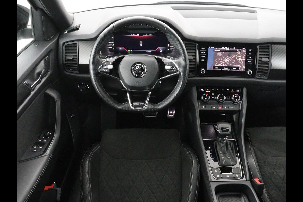 Škoda Kodiaq 1.5 TSI Sportline Business | Keyless | Adaptive cruise control | Carplay | Climate control | Stoel & Stuurverwarming | Camera | Navigatie | Bluetooth | DAB+ | Sfeerverlichting | Canton audio