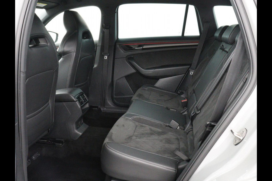 Škoda Kodiaq 1.5 TSI Sportline Business | Keyless | Adaptive cr | Keyless | Adaptive cruise control | Carplay | Climate control | Stoel & Stuurverwarming | Camera | Navigatie | Bluetooth | DAB+ | Sfeerverlichting | Canton audio