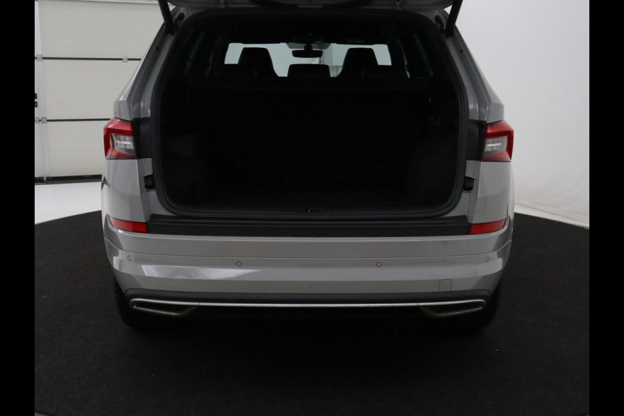 Škoda Kodiaq 1.5 TSI Sportline Business | Keyless | Adaptive cr | Keyless | Adaptive cruise control | Carplay | Climate control | Stoel & Stuurverwarming | Camera | Navigatie | Bluetooth | DAB+ | Sfeerverlichting | Canton audio