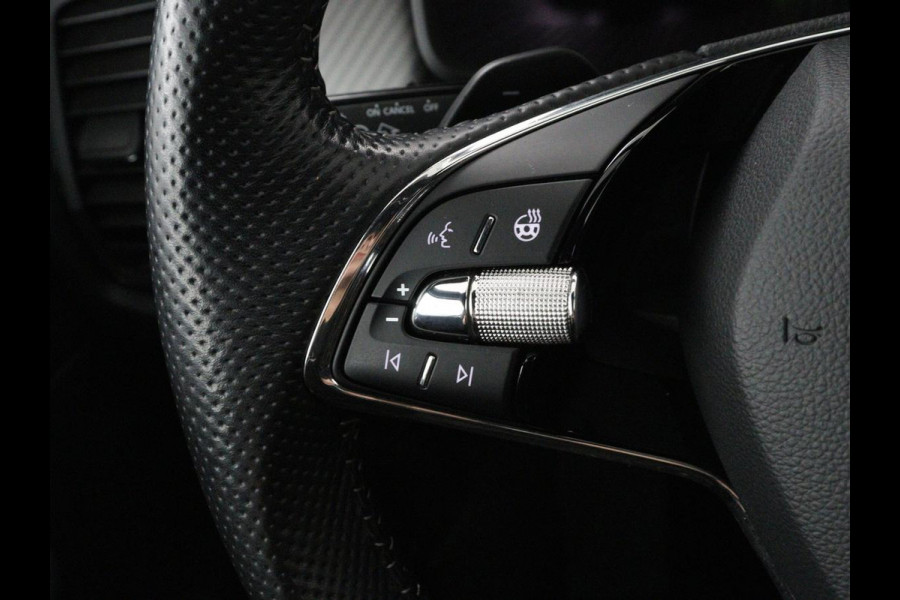 Škoda Kodiaq 1.5 TSI Sportline Business | Keyless | Adaptive cr | Keyless | Adaptive cruise control | Carplay | Climate control | Stoel & Stuurverwarming | Camera | Navigatie | Bluetooth | DAB+ | Sfeerverlichting | Canton audio