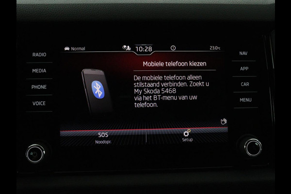 Škoda Kodiaq 1.5 TSI Sportline Business | Keyless | Adaptive cr | Keyless | Adaptive cruise control | Carplay | Climate control | Stoel & Stuurverwarming | Camera | Navigatie | Bluetooth | DAB+ | Sfeerverlichting | Canton audio