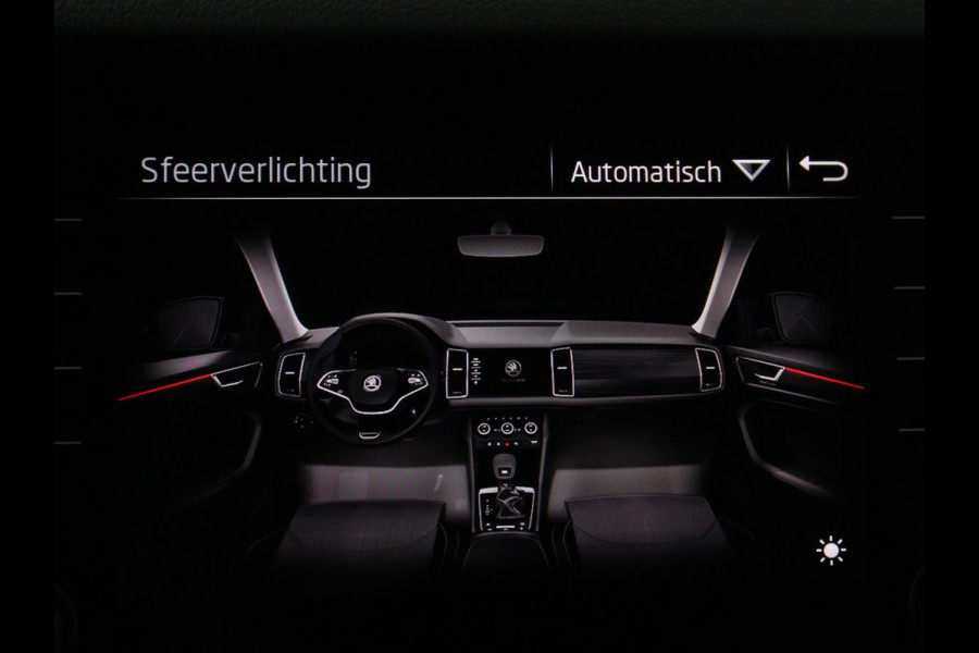 Škoda Kodiaq 1.5 TSI Sportline Business | Keyless | Adaptive cr | Keyless | Adaptive cruise control | Carplay | Climate control | Stoel & Stuurverwarming | Camera | Navigatie | Bluetooth | DAB+ | Sfeerverlichting | Canton audio