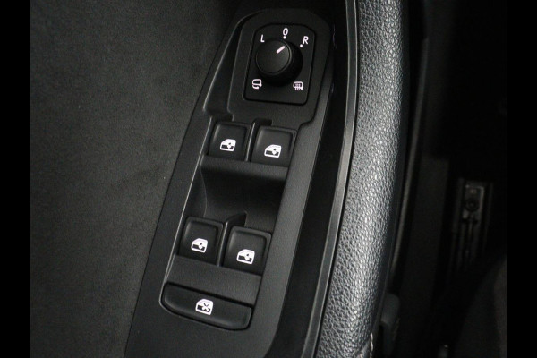 Škoda Kodiaq 1.5 TSI Sportline Business | Keyless | Adaptive cr | Keyless | Adaptive cruise control | Carplay | Climate control | Stoel & Stuurverwarming | Camera | Navigatie | Bluetooth | DAB+ | Sfeerverlichting | Canton audio