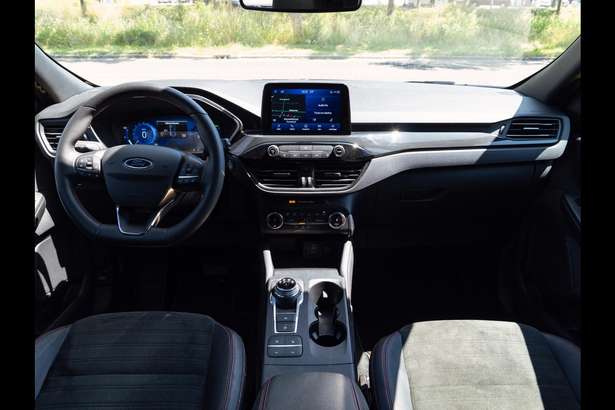 Ford Kuga 2.5 PHEV ST-Line X|Winterpack|Camera