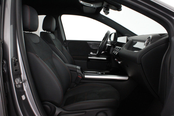 Mercedes-Benz B-Klasse 250 e AMG Line > Adapt.cruise/Night-pakket/Plug-in hybride 85km WLTP