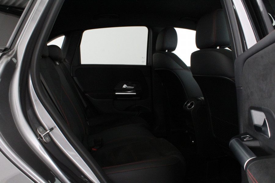 Mercedes-Benz B-Klasse 250 e AMG Line > Adapt.cruise/Night-pakket/Plug-in hybride 85km WLTP
