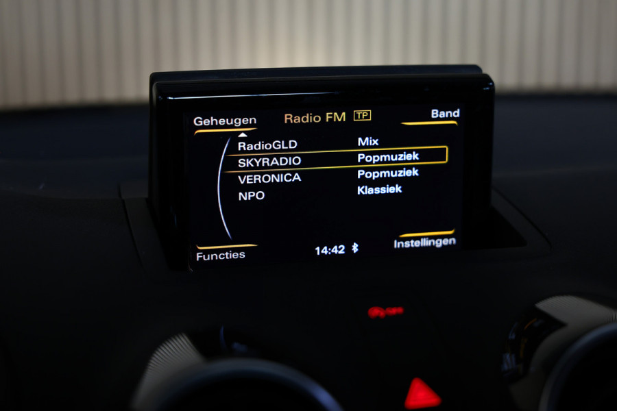 Audi A1 Sportback 1.0 TFSI Pro Line AVM S-TRONIC AIRCO NAVI CRUISE BT STOELVW "18