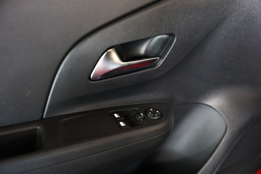 Opel Corsa 1.2 GS Line AVM CARPLAY CAMERA AIRCO CRUISE LANE STOEL+STUUR VERWARMING "21