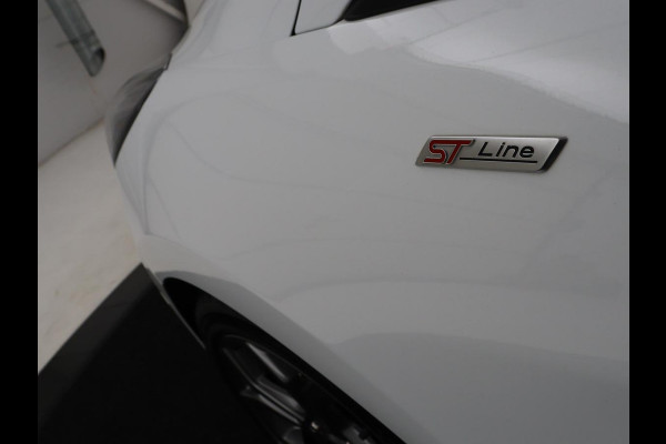 Ford Fiesta 1.0 EcoBoost Hybrid ST-Line X | Panoramadak | Stoel & Stuurverwarming | Bang & Olufsen | Adaptive cruise | Climate control | Camera | Navigatie | Bluetooth | DAB+ | Park assist | Side assist | Mirrorlink