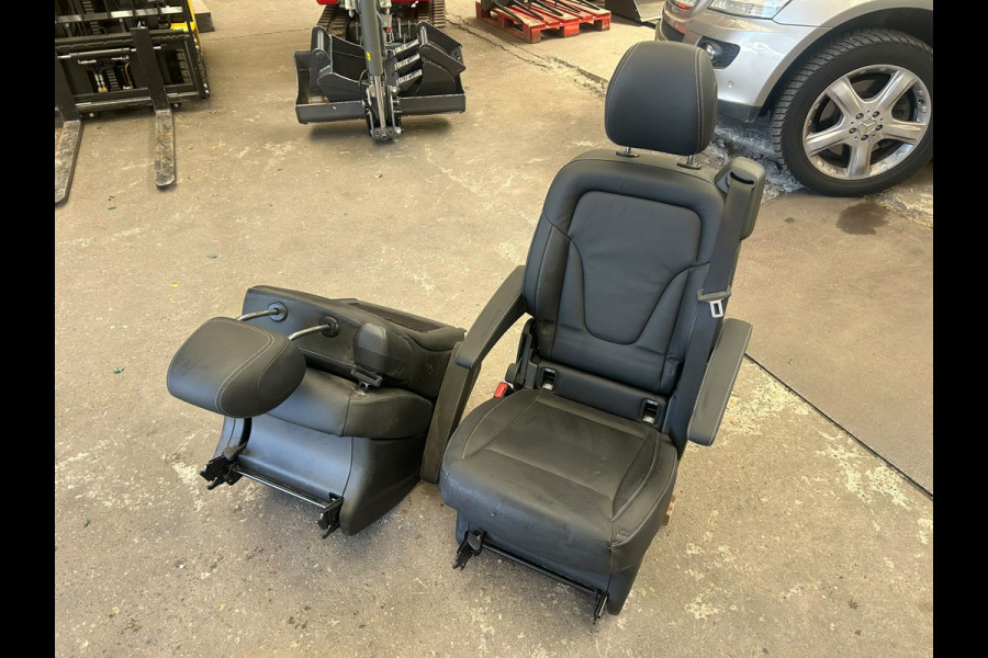 Mercedes-Benz V-Klasse 300d Lang DC amg avantgarde 239/pk