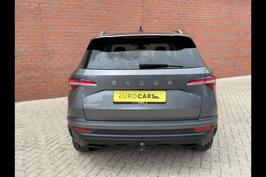 Škoda Karoq 1.5 TSI 150pk DSG Style Navigatie Apple Carplay/Android Auto Parkeersensoren Camera Adaptive Cruise Control Elektrische achterklep Wegklapbare trekhaak Stoel- en stuurverwarming Ledverlichting Virtual Cockpit Climate Control