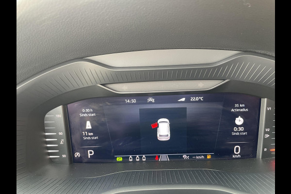 Škoda Karoq 1.5 TSI 150pk DSG Style Navigatie Apple Carplay/Android Auto Parkeersensoren Camera Adaptive Cruise Control Elektrische achterklep Wegklapbare trekhaak Stoel- en stuurverwarming Ledverlichting Virtual Cockpit Climate Control