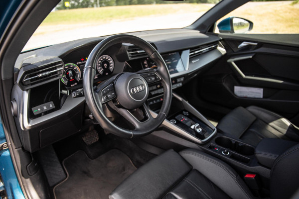 Audi A3 Sportback 40 TFSI e Advanced edition DEALER ONDERHOUDEN / CRUISE CONTROLE / LEER / STOELVERWARMING