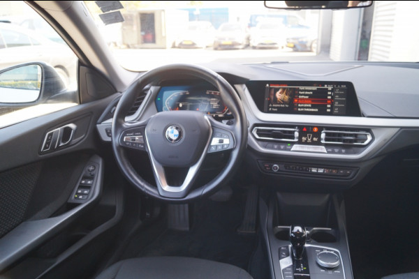 BMW 2 Serie Gran Coupé 218i 136pk Automaat Business Edition -LED-ECC-PDC-DAB-