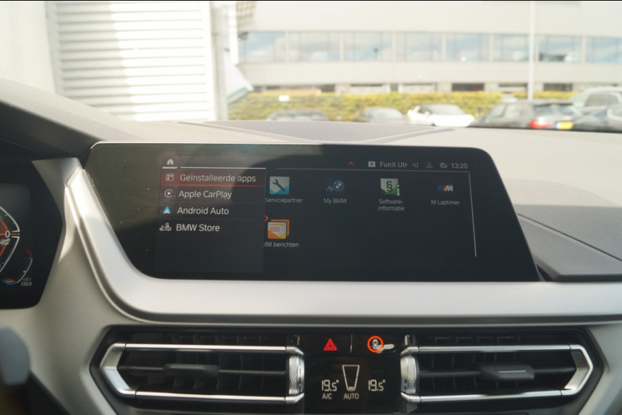 BMW 2 Serie Gran Coupé 218i 136pk Automaat Business Edition -LED-ECC-PDC-DAB-
