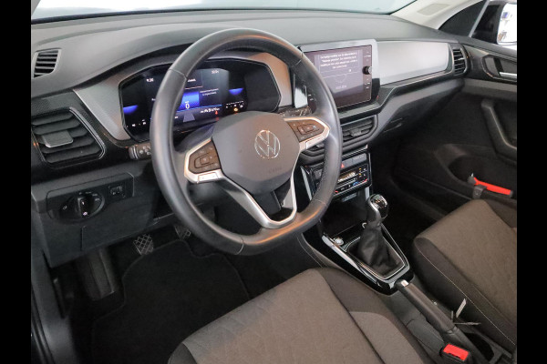 Volkswagen T-Cross 1.0 TSI Life Edition 95 pk | Verlengde garantie | Navigatie | Parkeersensoren | Achteruitrijcamera | Autom. airco | Stoelverwarming |