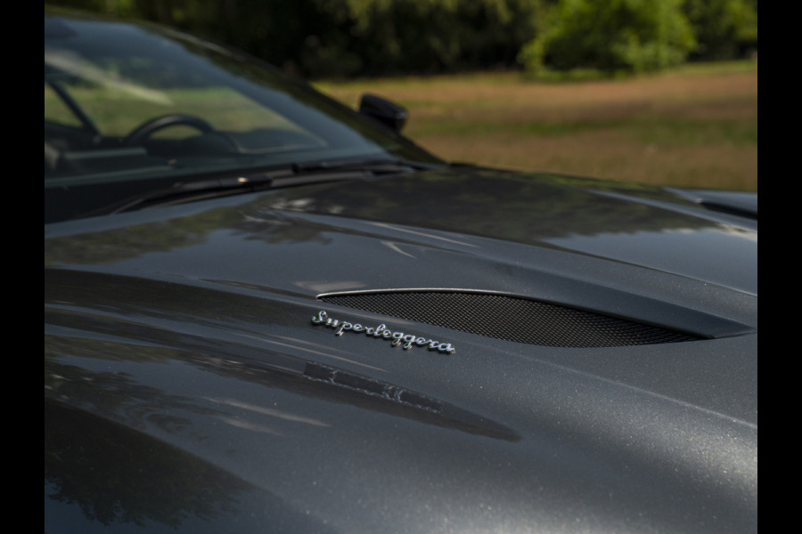 Aston Martin DBS 5.2 V12 Superleggera | NL auto | Carbon pack
