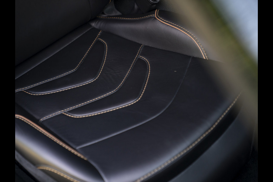 Aston Martin DBS 5.2 V12 Superleggera | NL auto | Carbon pack
