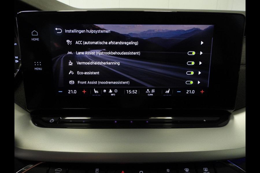 Škoda Octavia Combi 1.5 e-TSI Aut. Business Edition Plus NAVI/CAMERA/LED/TREKH./18"LMV!