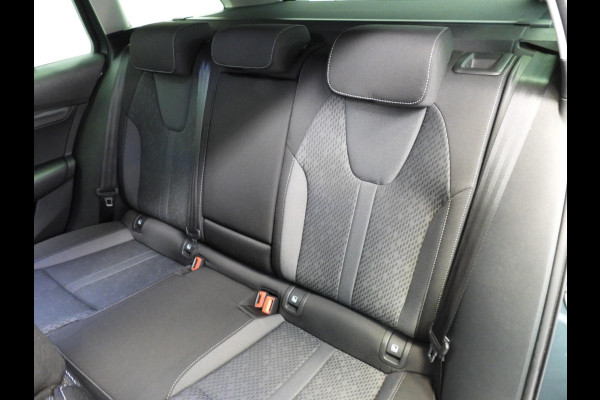 Škoda Octavia Combi 1.5 e-TSI Aut. Business Edition Plus NAVI/CAMERA/LED/TREKH./18"LMV!