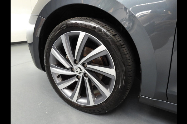 Škoda Octavia Combi 1.5 e-TSI Aut. Business Edition Plus NAVI/CAMERA/LED/TREKH./18"LMV!
