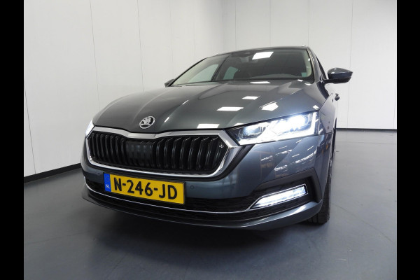 Škoda Octavia Combi 1.5 e-TSI Aut. Business Edition Plus NAVI/CAMERA/LED/TREKH./18"LMV!