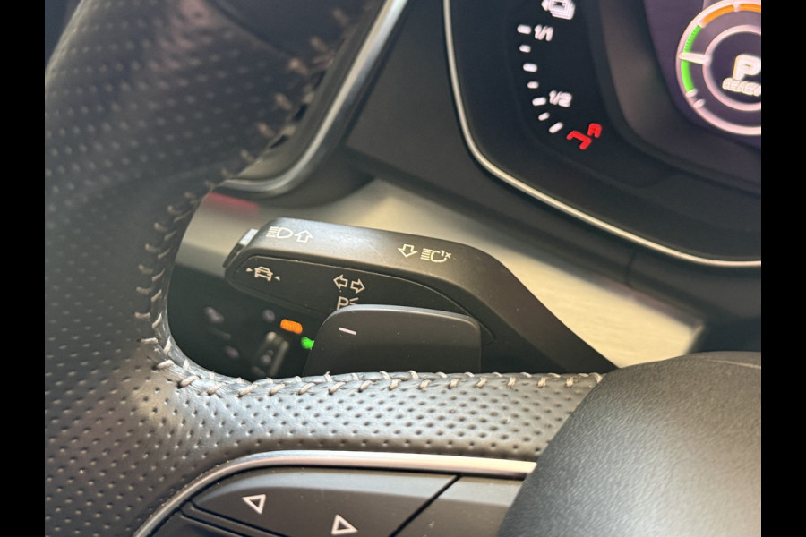 Audi Q5 55 TFSI e quattro Competition | Apple Carplay | 2x S-Line | Stoelverwarming