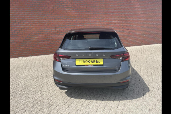 Škoda Fabia 1.0 TSI Automaat Ambition Skoda Fabia 1.0 TSI Ambition Panoramadak Navigatie Carplay PDC Camera Adaptive Cruise Control Stoelverwarming Full LED Climatronic