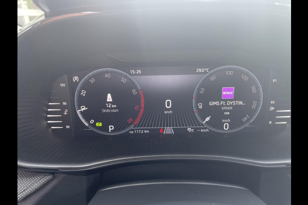 Škoda Fabia 1.0 TSI Automaat Ambition Skoda Fabia 1.0 TSI Ambition Panoramadak Navigatie Carplay PDC Camera Adaptive Cruise Control Stoelverwarming Full LED Climatronic
