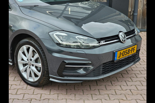 Volkswagen Golf 1.5 TSI Highline Business R | Automaat | LED | Trekhaak | Navi | Stoelverwarming | All-seasons | PDC |
