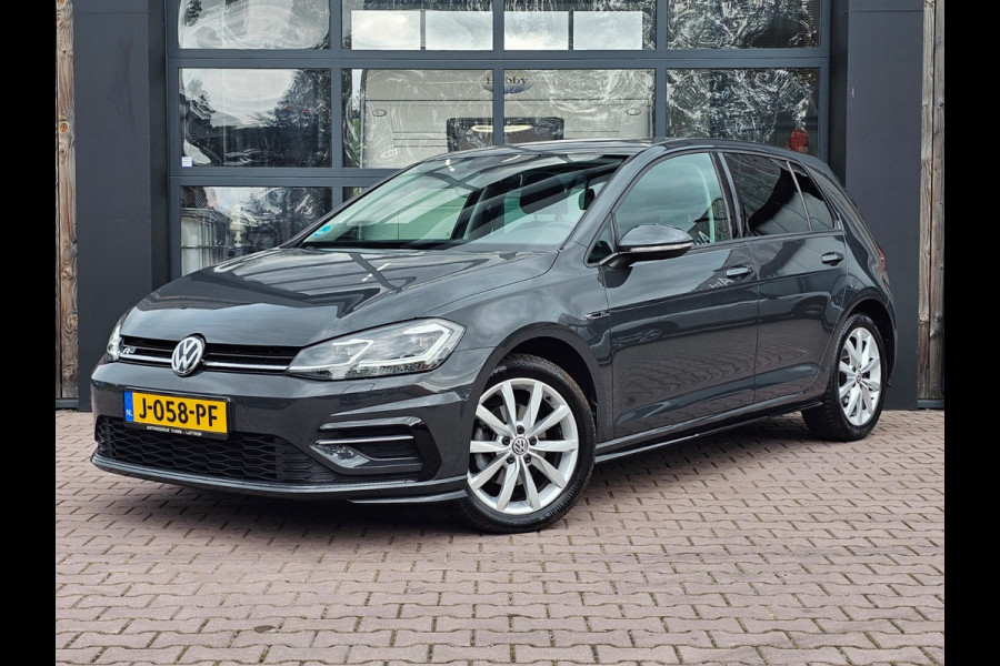 Volkswagen Golf 1.5 TSI Highline Business R | Automaat | LED | Trekhaak | Navi | Stoelverwarming | All-seasons | PDC |