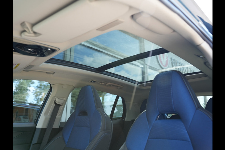 Lynk & Co 01 1.5 | 360 Camera | Adaptive Cruise Control | Panoramadak |