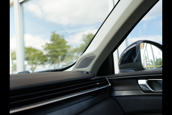 Lynk & Co 01 1.5 | 360 Camera | Adaptive Cruise Control | Panoramadak |