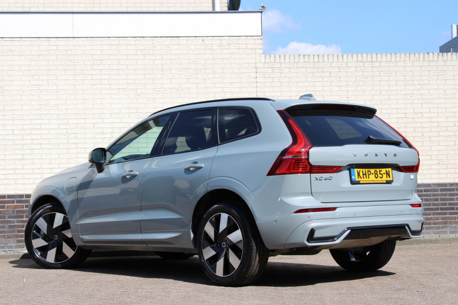 Volvo XC60 2.0 T8 Plug-in hybrid AWD Ultra Dark Trekhaak Actie! | Head-Up | Panoramadak | Leder | H&K | BLIS