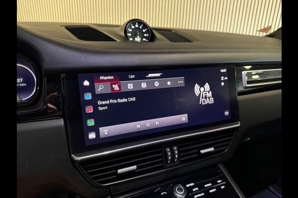 Porsche Cayenne Coupé 3.0 E-Hybrid SPORT DESIGN-PANO-STOELEN 14 VOUDIG-MATRIX-VIERWIELBESTURING-ZEER COMPLEET