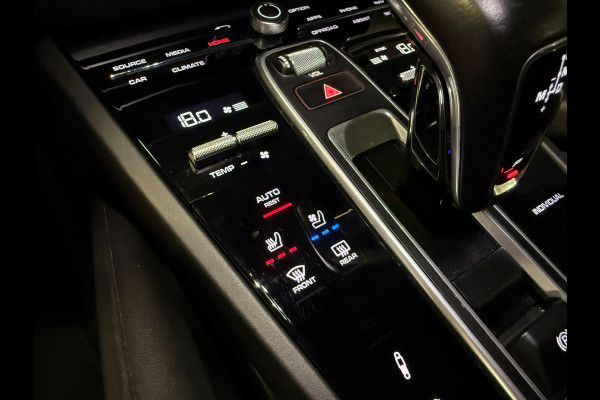 Porsche Cayenne Coupé 3.0 E-Hybrid SPORT DESIGN-PANO-STOELEN 14 VOUDIG-MATRIX-VIERWIELBESTURING-ZEER COMPLEET