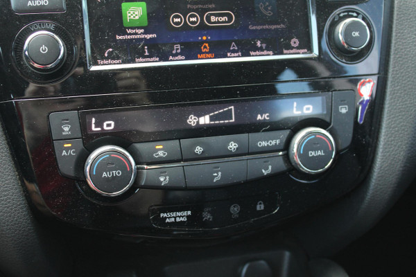 Nissan QASHQAI 1.3 DIG-T N-Connecta | Trekhaak | Camera | Climate Control
