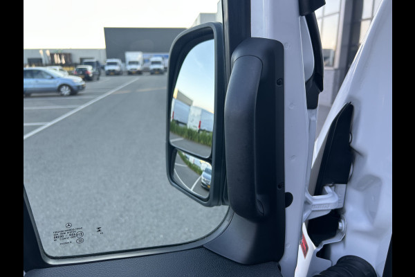 Mercedes-Benz Sprinter 317 CDI L2 H2 MBUX / 360 Camera / Parkeersensoren / Navigatie / Cruise control / Airco / 270 Graden achterdeuren